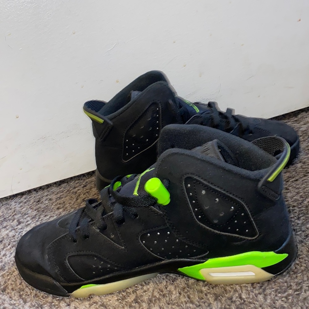 Air Jordan 7Y Retro Electric Green